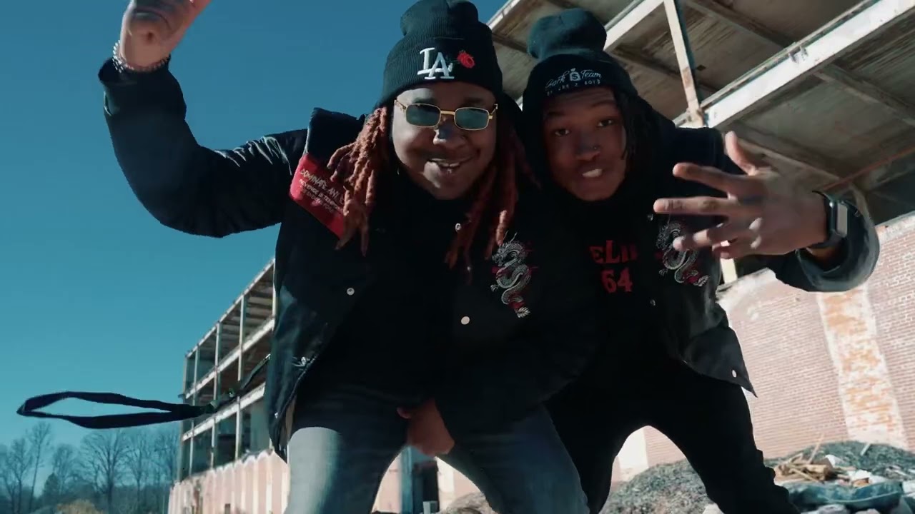 Obejrzyj King Zay x D2x - Move Wrong (Official Video) w YouTube Obejrzyj King Zay x D2x - Move Wrong (Official Video) w YouTube