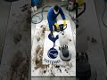 Cleaning a rug shaped like the Tottenham Hotspur club logo… You’ll be shocked by the result!