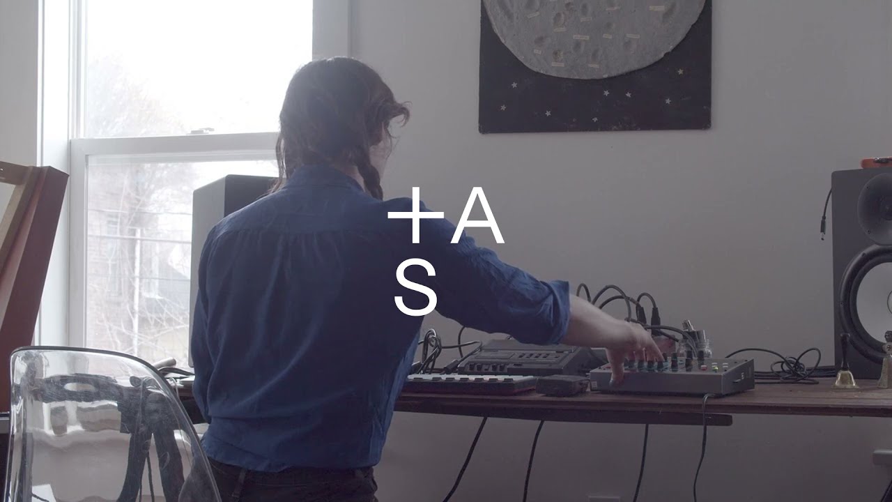 LEA BERTUCCI – THE SPACES IN BETWEEN