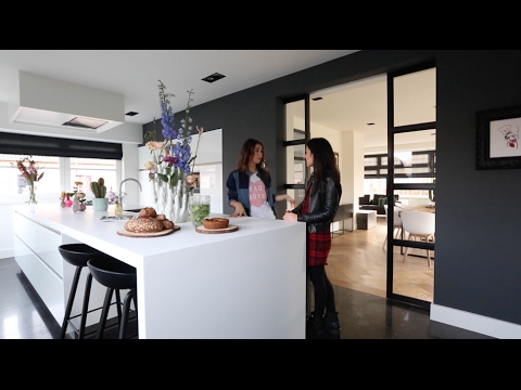 Video: Moderne Hoekkeukens (47 Foto's): Ontwerpopties Voor Een Moderne Keukenset. Mooie Moderne Keukens In Het Interieur