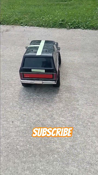 Traxxas Ford Bronco #traxxas #viralshorts #trending #subscribe #shorts #ford #rccar #rc #rctruck