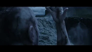 Prometheus Official Trailer (HD)