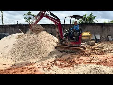 VIO20 MINI EXCAVATOR WORKING ON THE JOB SITE