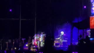 Brandi Carlile, "A Woman Oversees" (Live, 2026)