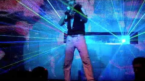Michael Jackson tribute - Earth song at the Electr...