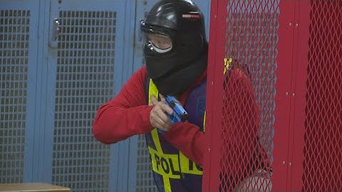 York County middle school hosts active shooter training for police officers