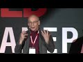 ДОНКИХОТЫ ПРОТИВ РОБОТОВ: НЕПРЕДСКАЗУЕМОСТЬ КАК ДАР ?! | ALEXANDER ASMOLOV | TEDxRANEPA