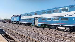 5/15/24 - UP-NW Metra train number #656 to Chicago OTC at Irving Park. (METX 154)