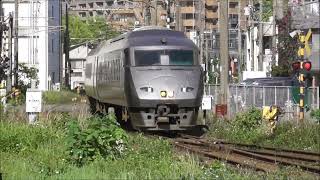 JR九州　787系　 特急きりしま6号 鹿児島中央駅～宮崎駅6006M  　すれ違い　817系V1512+V1510国分駅～鹿児島中央駅（6935M） 和泉屋踏切　撮影日2024 4 25