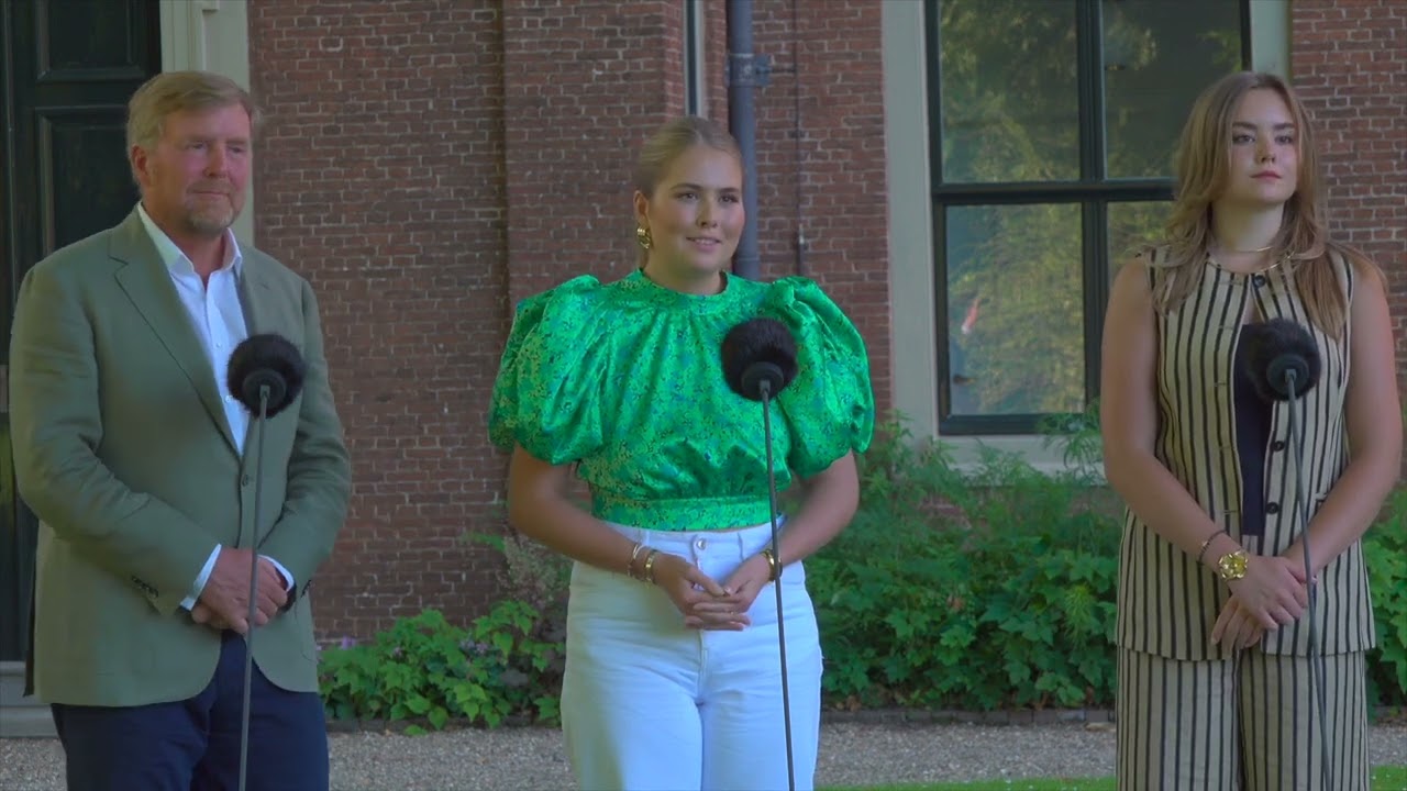 Het hele persgesprek met koning Willem-Alexander, koningin Máxima en de drie prinsessen