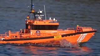 Schiffsmodelle am See, SAR Schweden, SAR Norwegern, SAR Spanien, Segelschiff, Feuerschiff, pilot.usw
