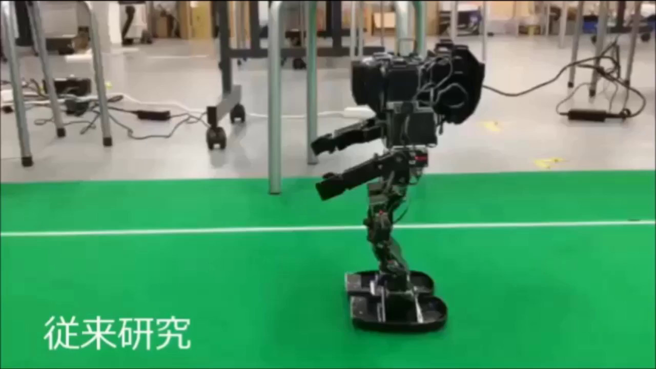 サッカー専用ロボットのジャイロ・加速度センサによる姿勢制御技術の