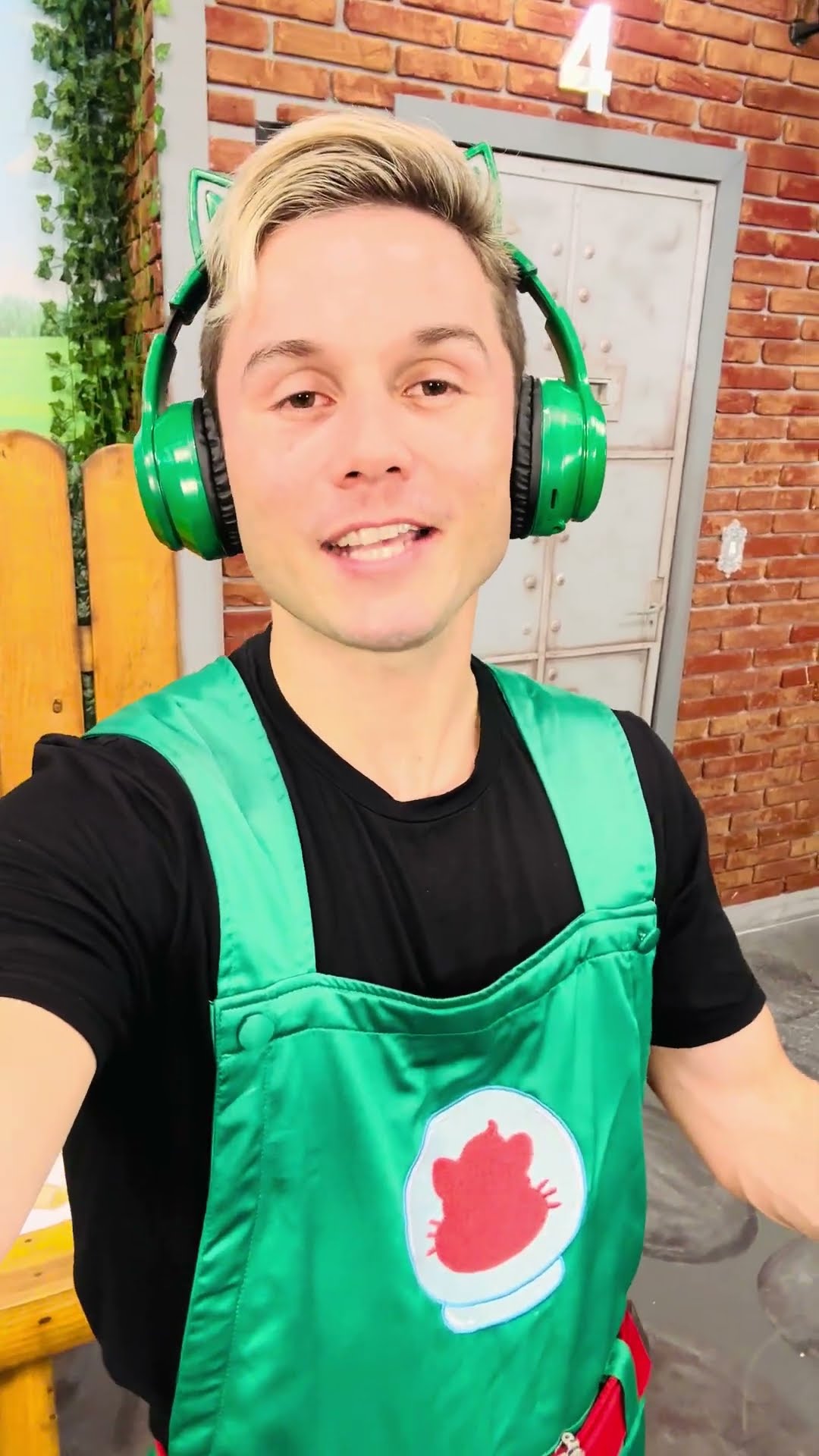 Gato Galactico é Fã de Pokémon Sol e Lua ! Agora no Gloob e Globoplay