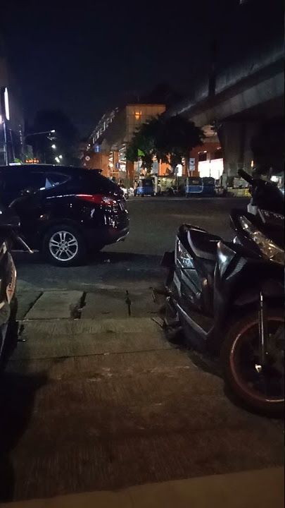 MENTAHAN JALAN RAYA 30 DETIK