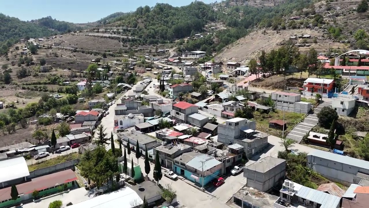 Santa Catarina Yosonotu, Tlaxiaco.  Santuario del señor de la columna.