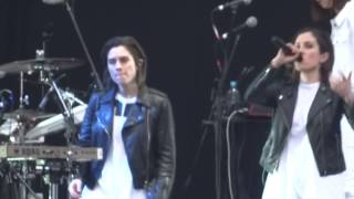 Tegan and Sara - Back In Your Head Live Corona Capital Mexico 2016