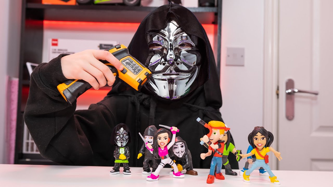 pippy様 Spy Ninjas Figures - PZX Has Shrunk The Spy Ninjas - YouTube