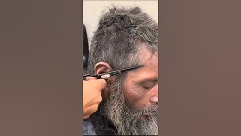 HEARTWARMING TRANSFORMATION: Man Gives HOMELESS Person a Life-Changing HAIRCUT! ✂️💇‍♂️❤️