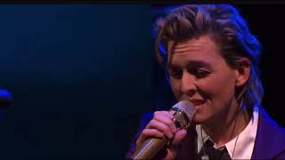 Brandi Carlile Performs Joni Mitchell Classic #brandicarlile #jonimitchell  #latelateshow