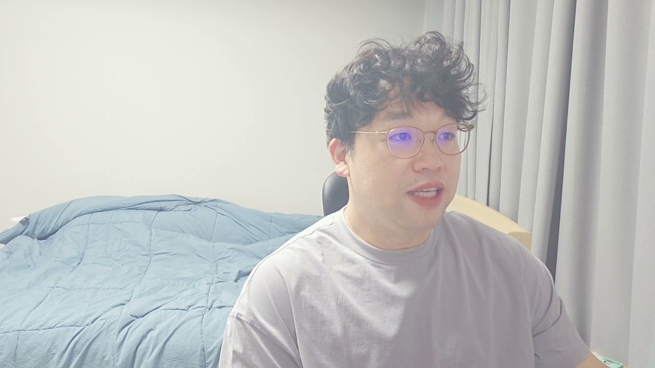 The honest woodcutter and the lady of the lake