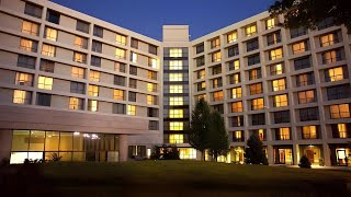 Hilton St. Louis Airport | St. Louis (MO), United States | Hotel Review🏨 | HotelReviewsENG | 2:18