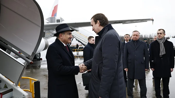 Վարչապետն աշխատանքային այցով ժամանել է Սանկտ Պետերբուրգ