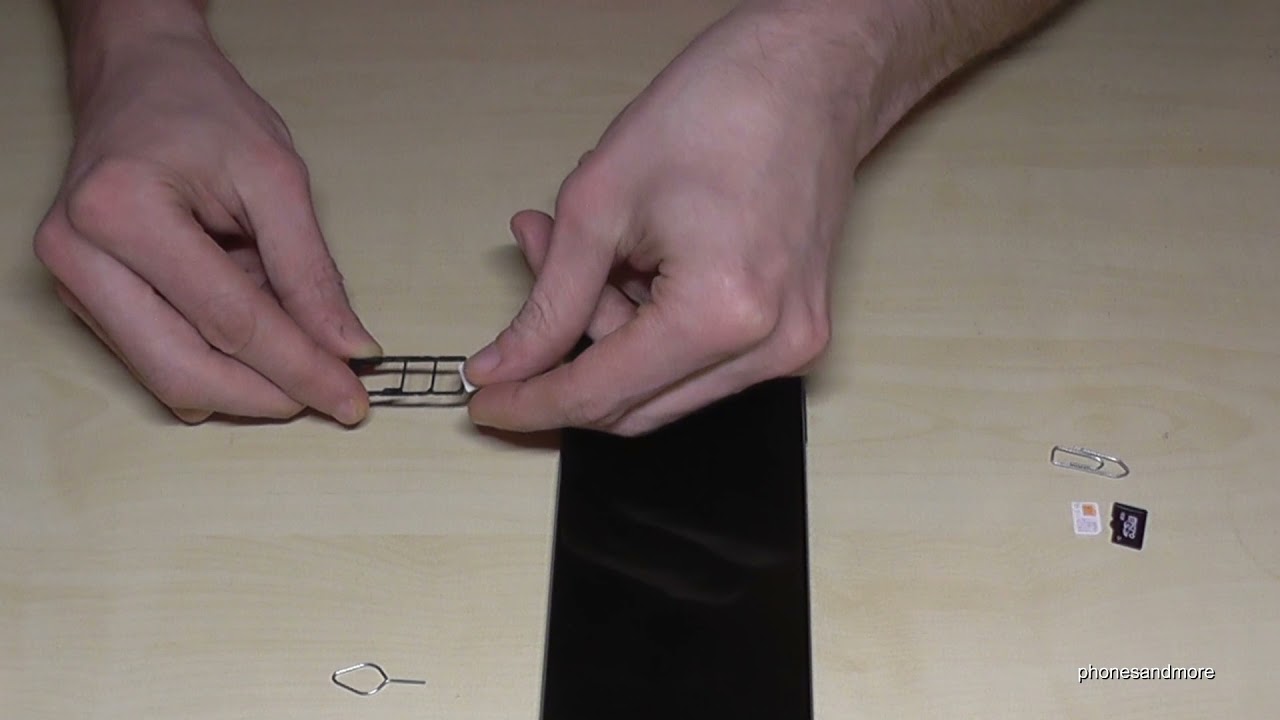 Samsung Galaxy A03 Core How to insert the SIM card? Installation of the 2 nano SIM cards YouTube