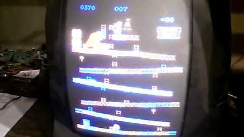 My TKG3 after swapping out 2K and 2J (Donkey Kong 4 board repair, part 3)