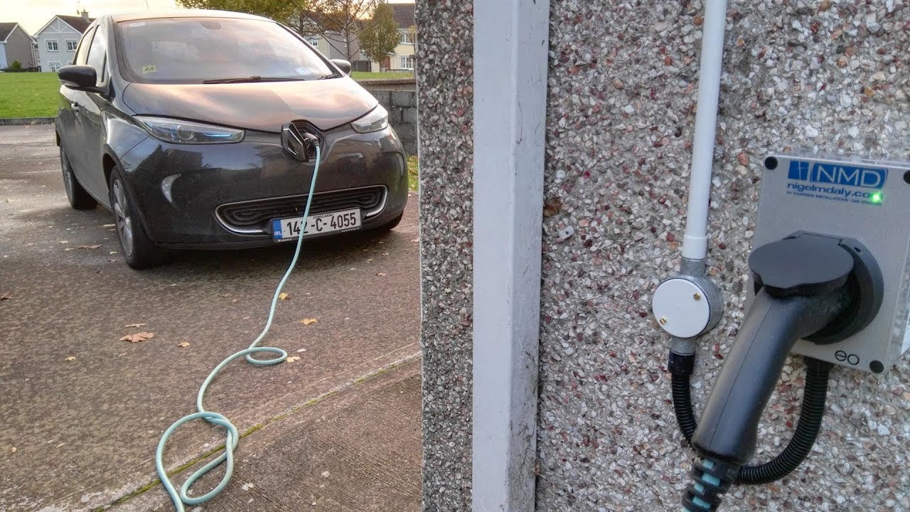 eoMini elbil ladestasjon med type 2 uttak | NorskHjem.no eoMini elbil ladestasjon med type 2 uttak | NorskHjem.no