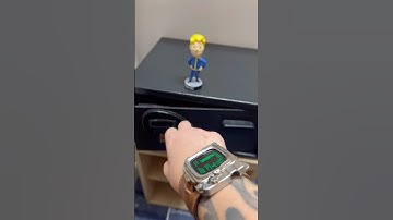 HIDDEN VAULT TEC LOOT INSIDE THE SAFE!