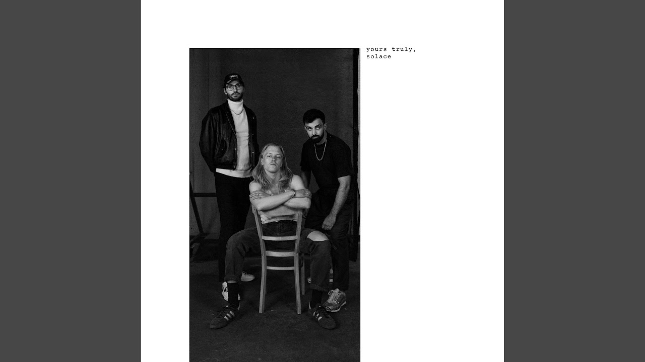 YouTubeでWould It Be Ok?を視聴 YouTubeでWould It Be Ok?を視聴