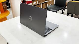 Dell Vostro 3520 15