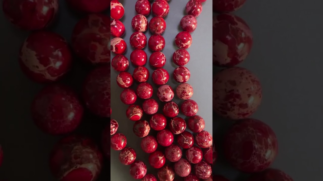 Варисцит. Красный Варисцит. Натуральные камни. Камни для украшений. 