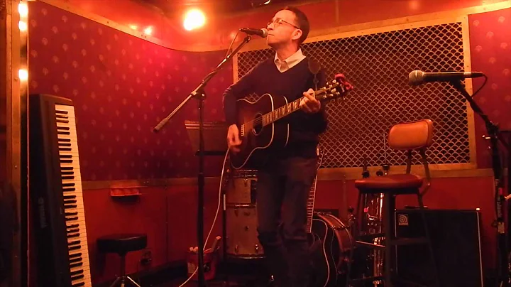 Craig Donovan Solo Performance of "Love Letters in...