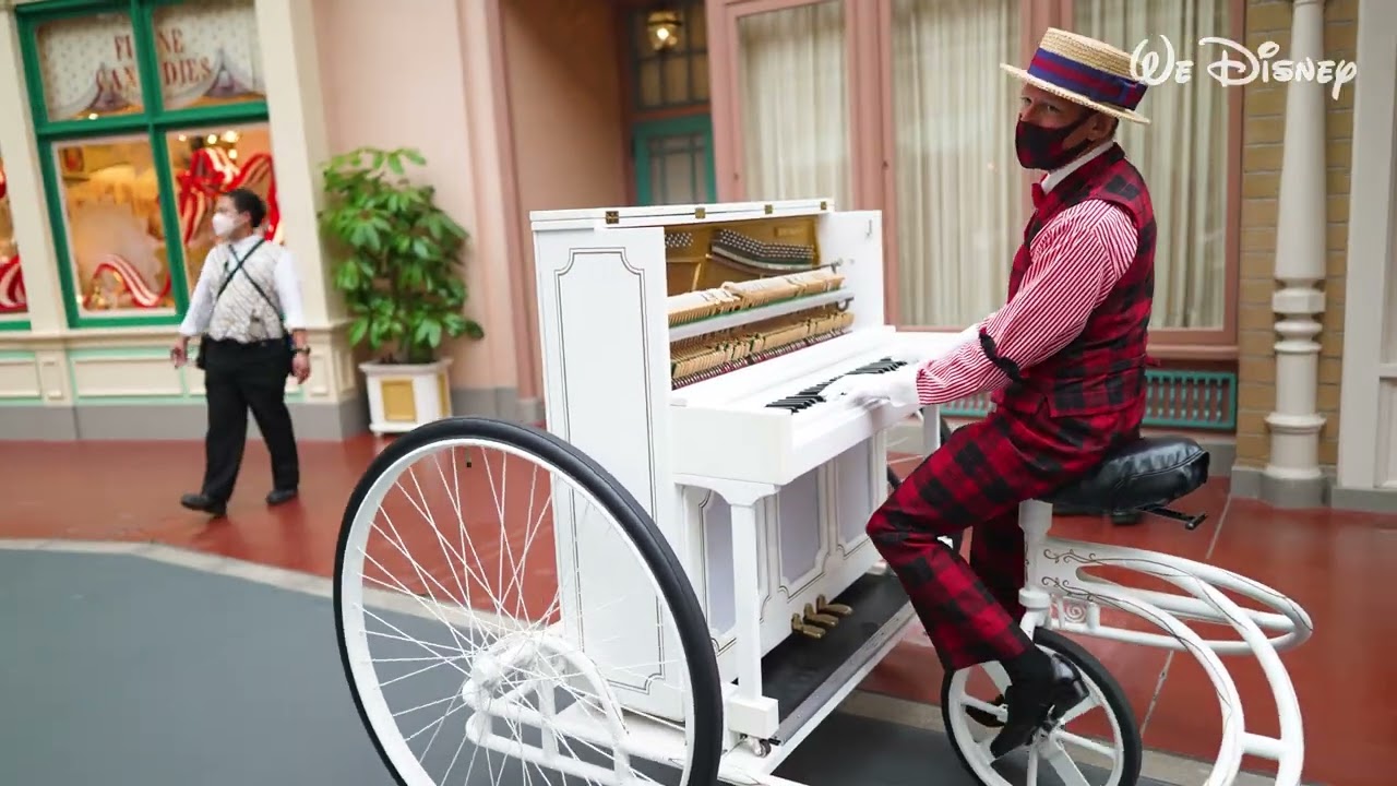 WeDisney｜東京ディズニーランド ワールドバザールでスティーブンさん