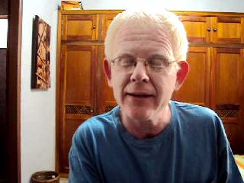 Vídeo: Diferença Entre Albinismo E Vitiligo