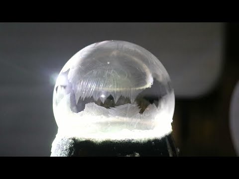 冰冻泡泡/Frozen Bubble