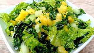 La más deliciosa y saludable: Ensalada de hojas verdes con piña.