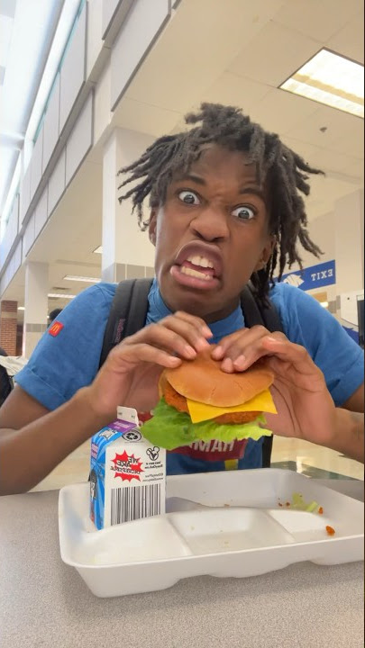 If you wanna burger eat a burger 🍔 #viralvideo #shortsfeed #shorts #tiktok #burger #fries