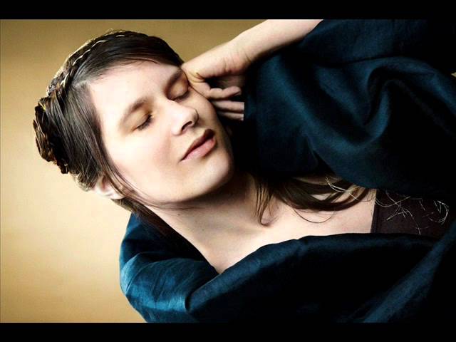 Camille ~ Que je t'aime