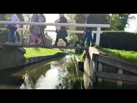 Giethoorn || Beautiful village in Netherlands || With my sister and ...