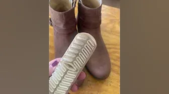 Suede Brush- Crepe Suede Shoe Brush for Cleaning Suede & Nubuck on Boots, Shoes, & Jackets