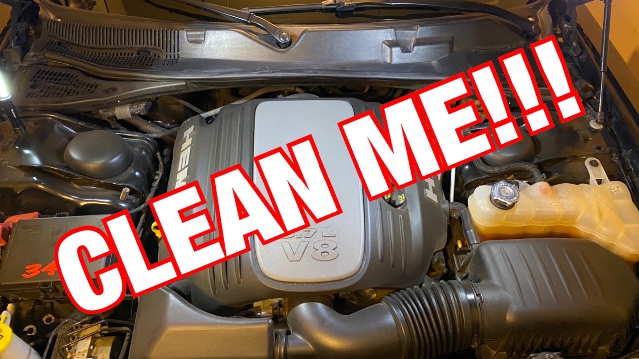 Chemical Guys - Deep clean your engine bay with Signature