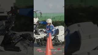 白バイ・女性隊員のスピードスターたち・埼玉県警 Japanese female police motorcycle officers with HONDA CB1300P