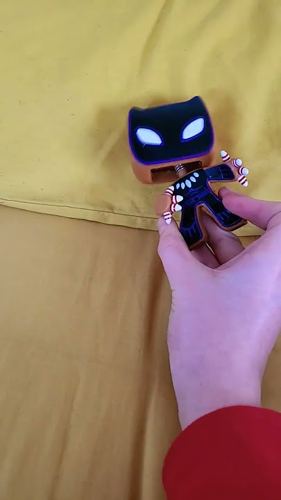 black panther sticks up for scarlet witch