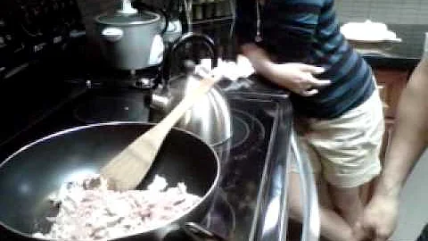 Raymund Torres: How to cook stirfry!