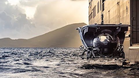 What is a Submarine Experience Like?