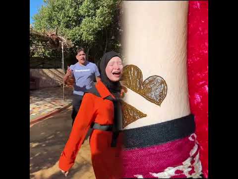 كمشت جوزي مع وحدة بالحديقة