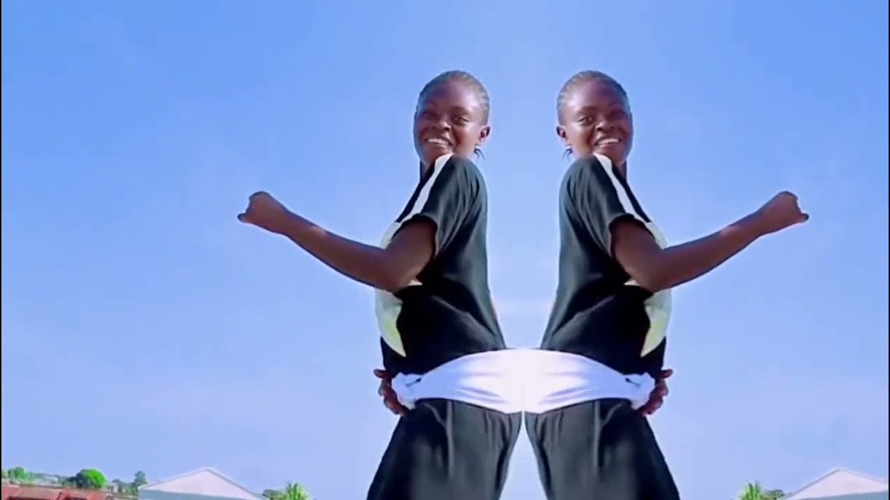 PAVELSON BAMBOYO, Hommage à Super Jackys [Clip Officiel]