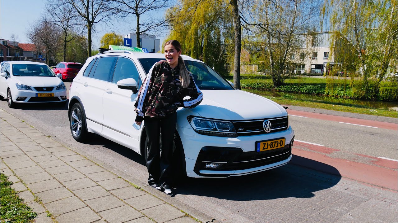 ALLEREERSTE RIJLES JADE( Gio)